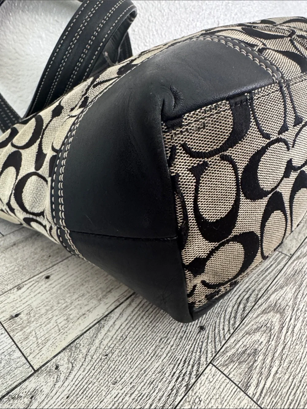 Coach Hampton Signature Turnlock Tote